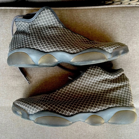 Jordan Other - Jordan Horizon “Wolf Gray” size 9.5 Men’s